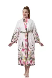 Renkli Çiçekli Beyaz Baskılı Bornoz