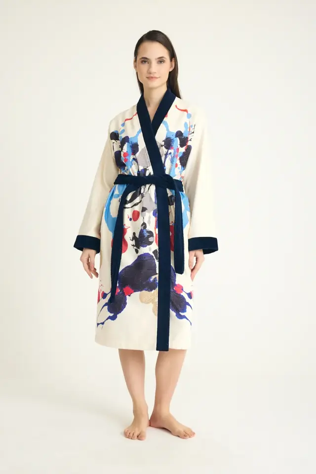 Desenli Baskılı Bornoz